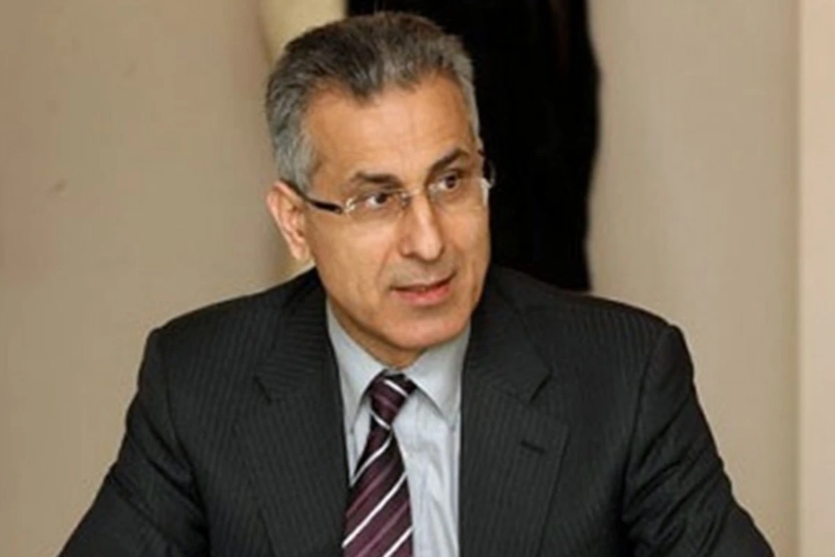 Milli Məclisin şöbə müdiri işdən çıxarıldı Milli Məclisin şöbə müdiri işdən çıxarıldı