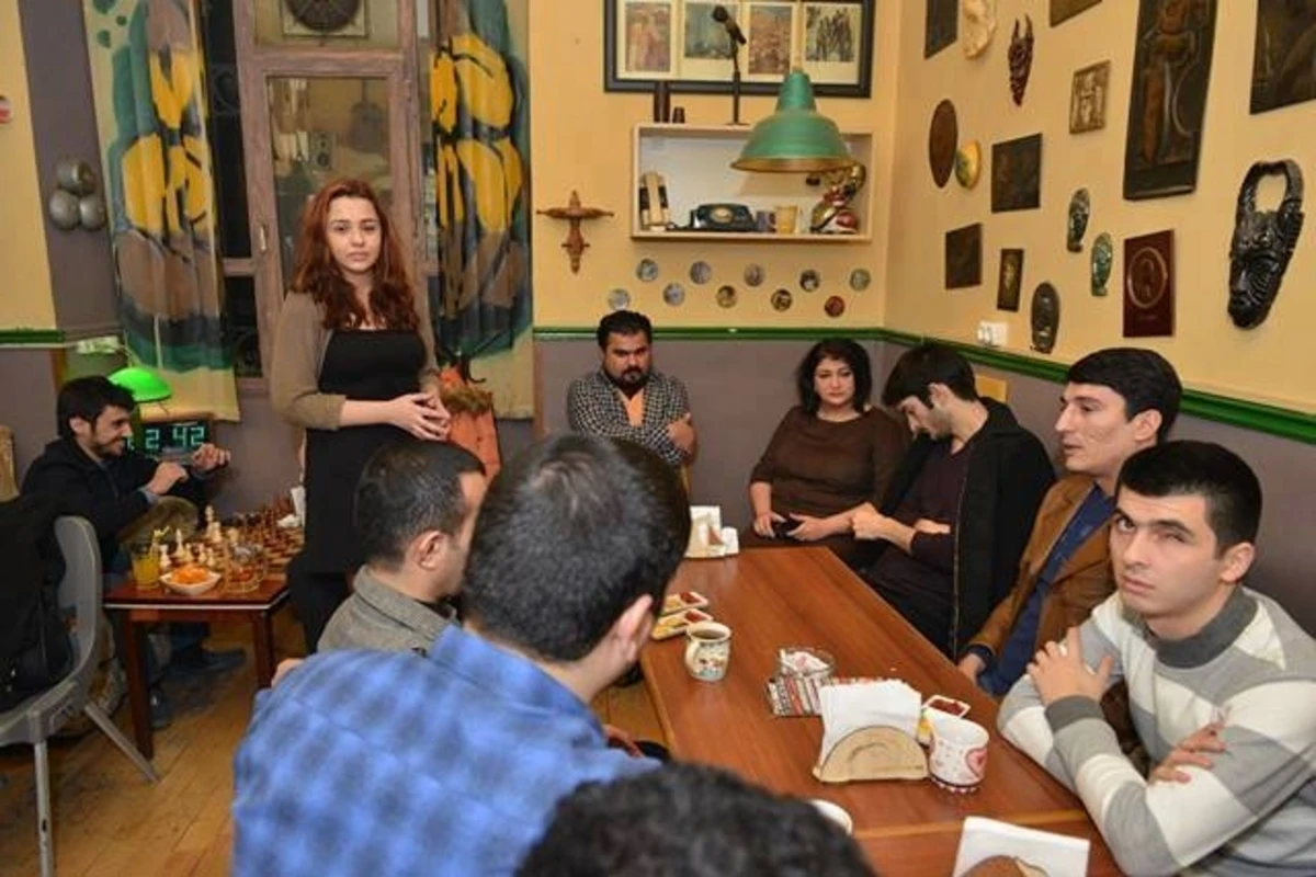 Şairlərlə Gözdən Əlillər üçün Respublika Kitabxanası üzvlərinin görüşü keçirildi - FOTOLAR