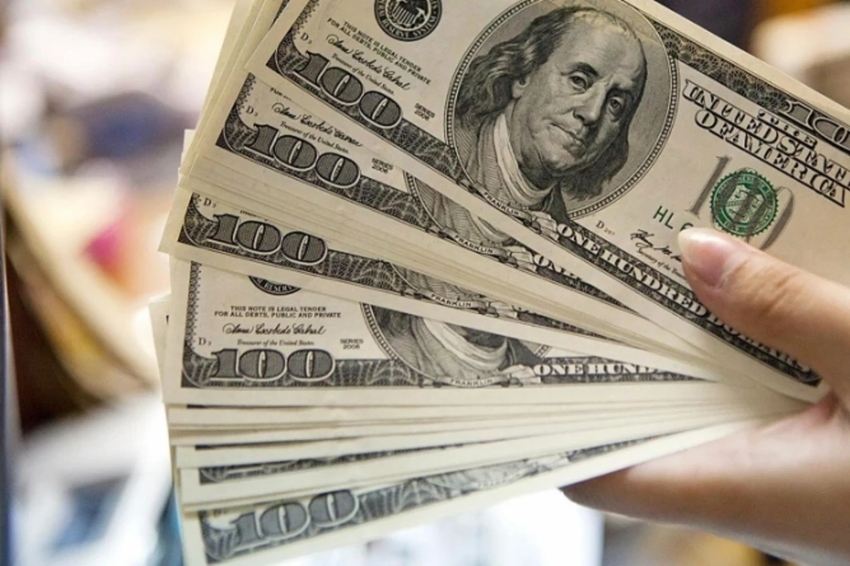 Dollarla bağlı ŞAD XƏBƏR: Limit götürüldü - VİDEO