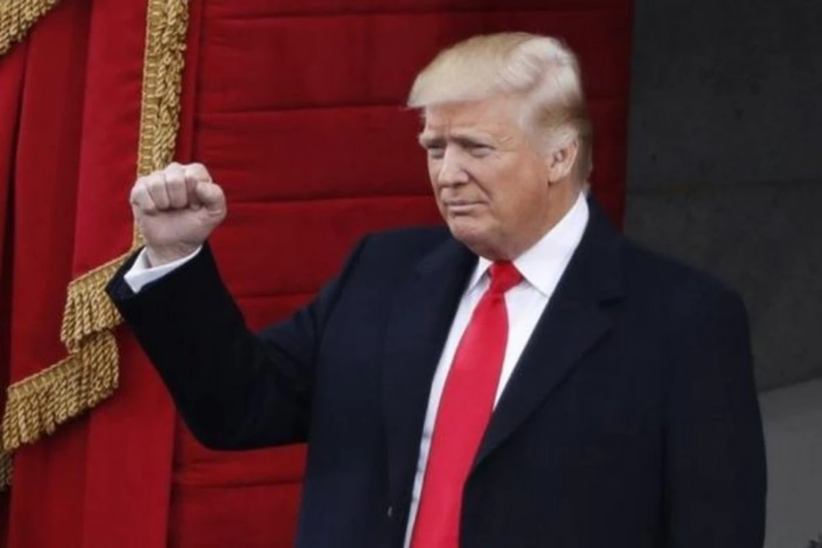 Donald Trampın prezidentliyi başladı - VİDEO
