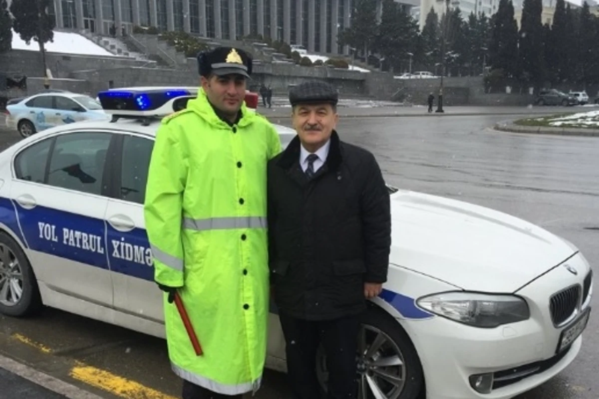 Yola duz səpən yol polisi haqda yeni xəbər (VİDEO, FOTO)