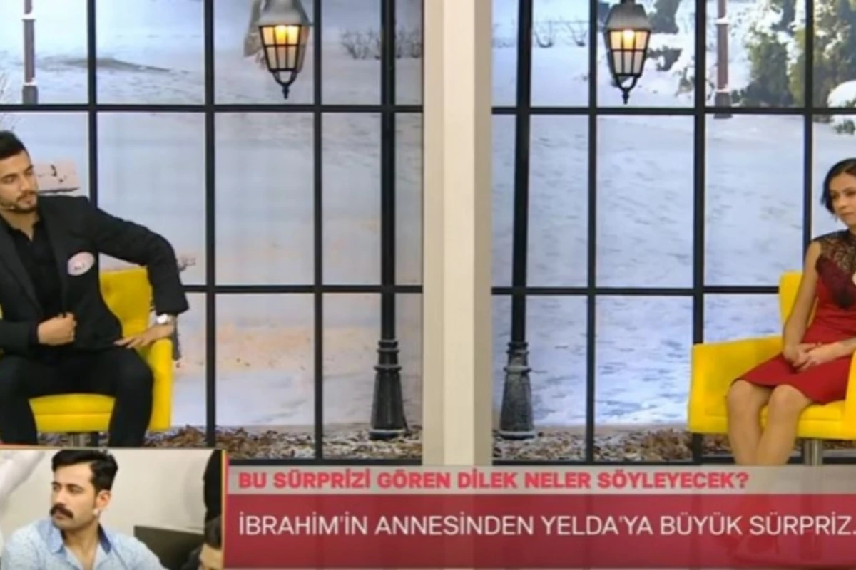 Azərbaycanlı oğlana elçi düşən qız hər kəsi gözyaşlarına boğdu (VİDEO)