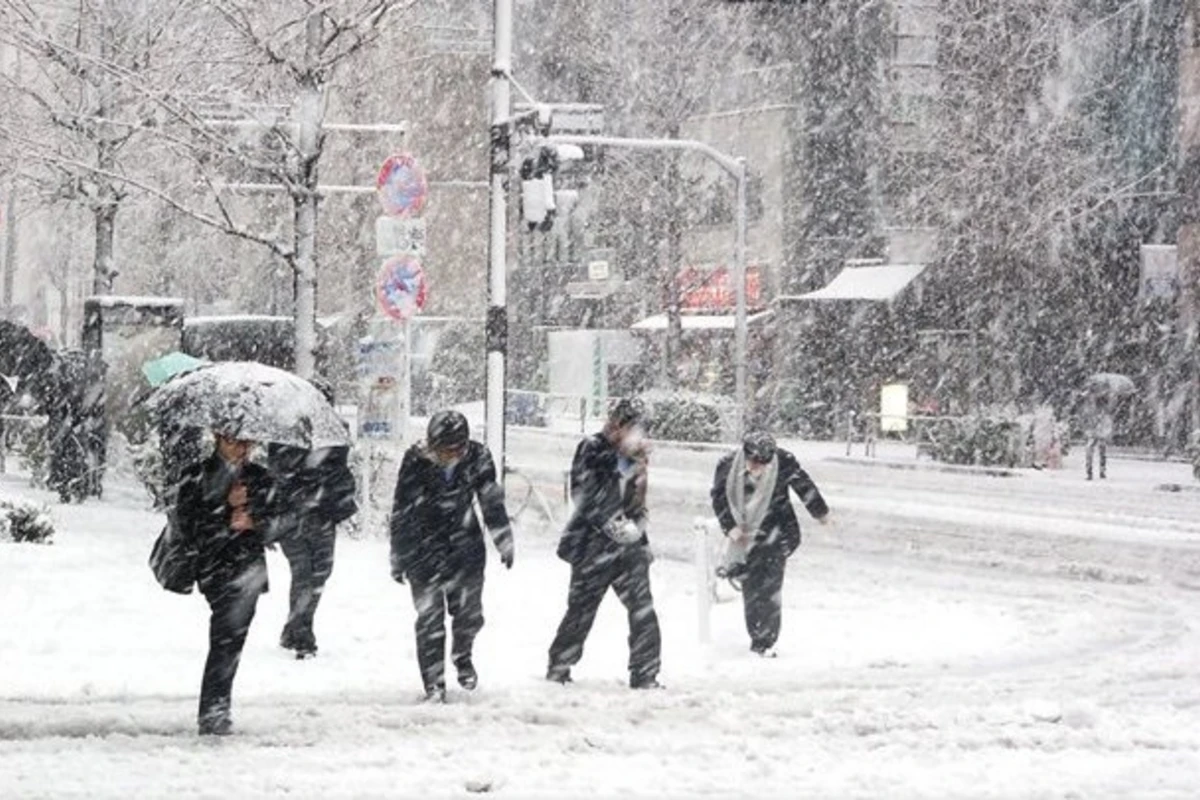 Nazirlikdən hava XƏBƏRDARLIĞI: qar yağacaq, temperatur aşağı enəcək