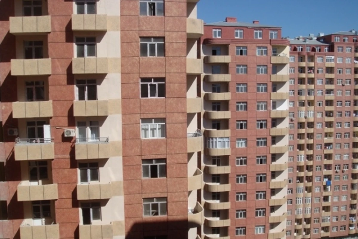 Bakıda evlər ucuzlaşır