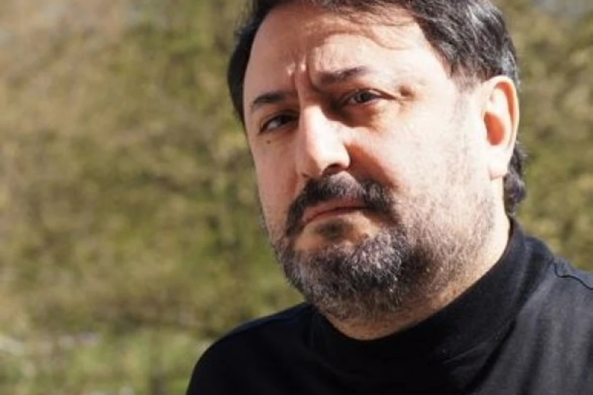 Миллиардер из Азербайджана купил поддельную справку Миллиардер из Азербайджана купил поддельную справку