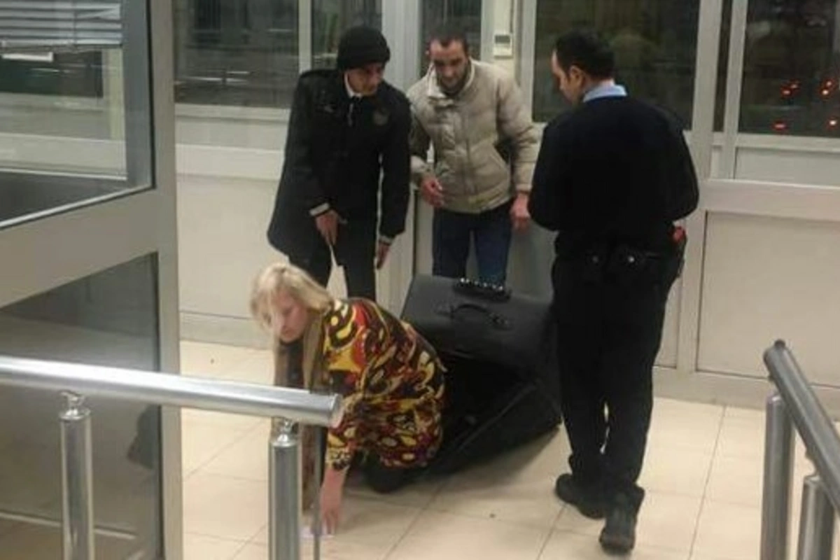 Женщина пыталась в чемодане попасть в Турцию Женщина пыталась в чемодане попасть в Турцию