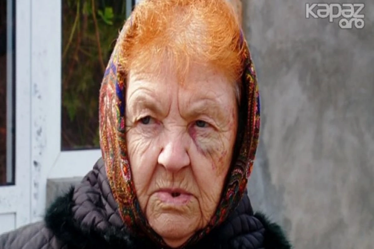 80 yaşlı qadın oğrunu evdən əliboş yola saldı - FOTO 80 yaşlı qadın oğrunu evdən əliboş yola saldı - FOTO
