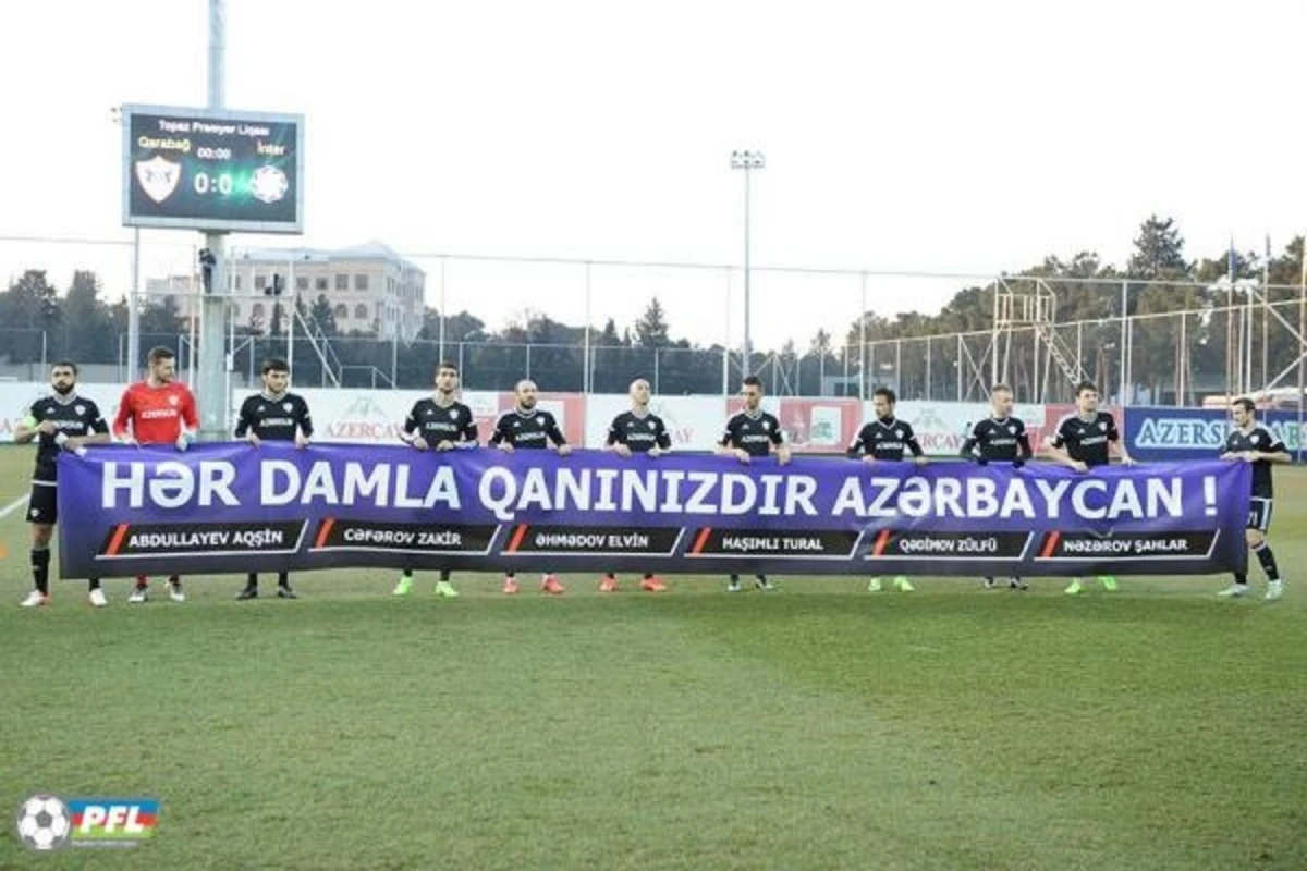 Qarabağ şəhidləri meydanda andı - FOTO