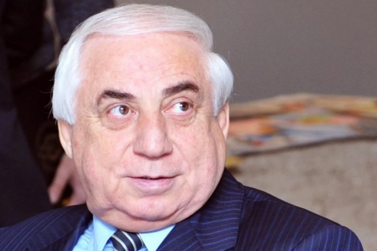 Hadı Rəcəbli pensiya yaşının artması haqda: Əhalinin ömrü uzanıb Hadı Rəcəbli pensiya yaşının artması haqda: Əhalinin ömrü uzanıb