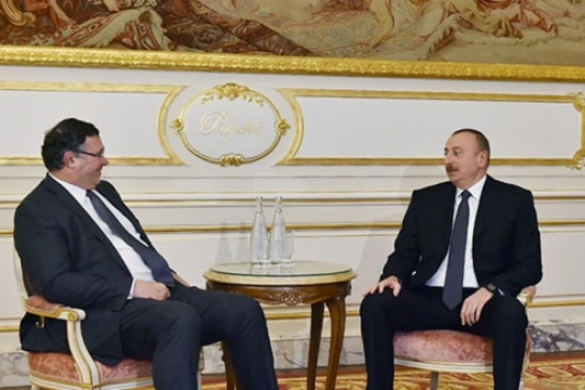 İlham Əliyev “Total”ın prezidenti ilə görüşüb