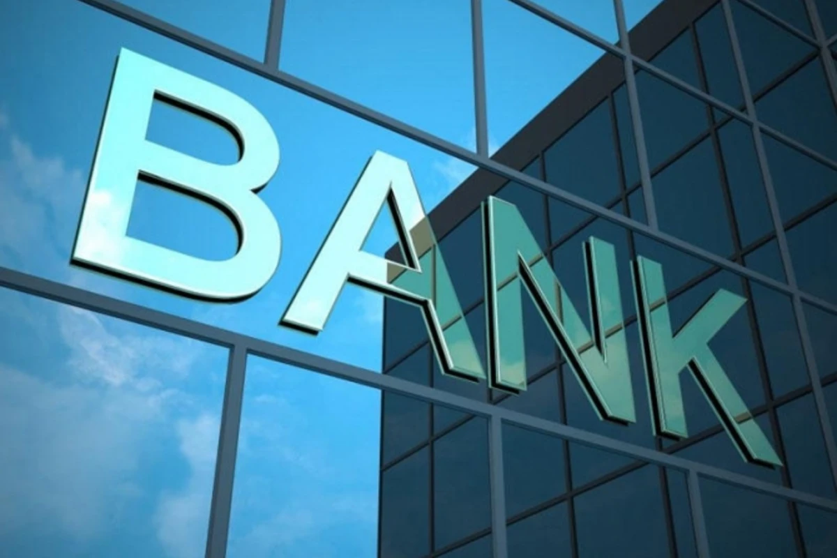 Azərbaycanda iki BANKın filialları BAĞLANDI Azərbaycanda iki BANKın filialları BAĞLANDI