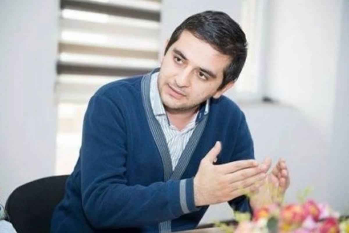 Bakıda gənc yazar özünü 17-ci mərtəbədən ataraq intihar edib Bakıda gənc yazar özünü 17-ci mərtəbədən ataraq intihar edib