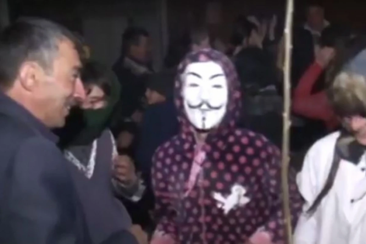 Необычные традиции на Новруз байрам в азербайджанской деревне (видео)
