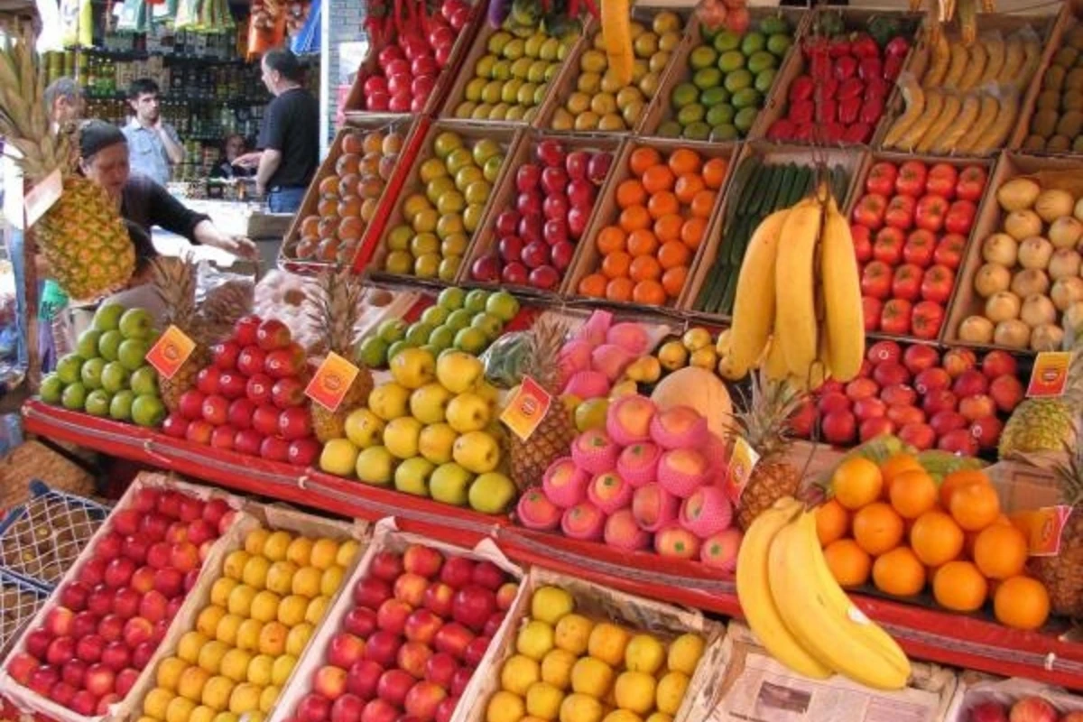 Bakıda bu meyvə 2 dəfə bahalaşdı Bakıda bu meyvə 2 dəfə bahalaşdı