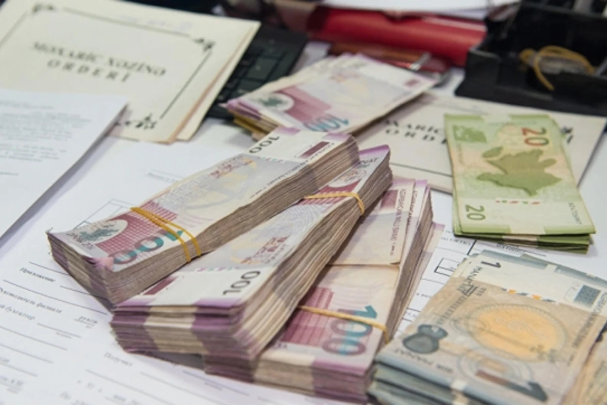 В Азербайджане этих лиц будут штрафовать на 8 000 манатов