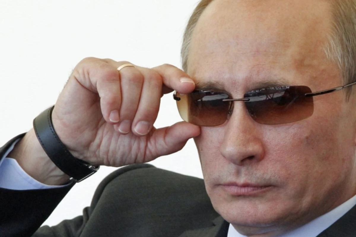 Появились первые снимки нового лимузина для Владимира Путина (фото)