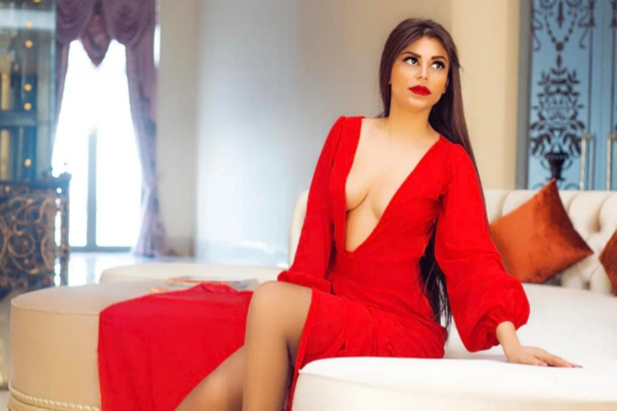 Afaq Aslanın dəbdəbəli evi (FOTO) Afaq Aslanın dəbdəbəli evi (FOTO)