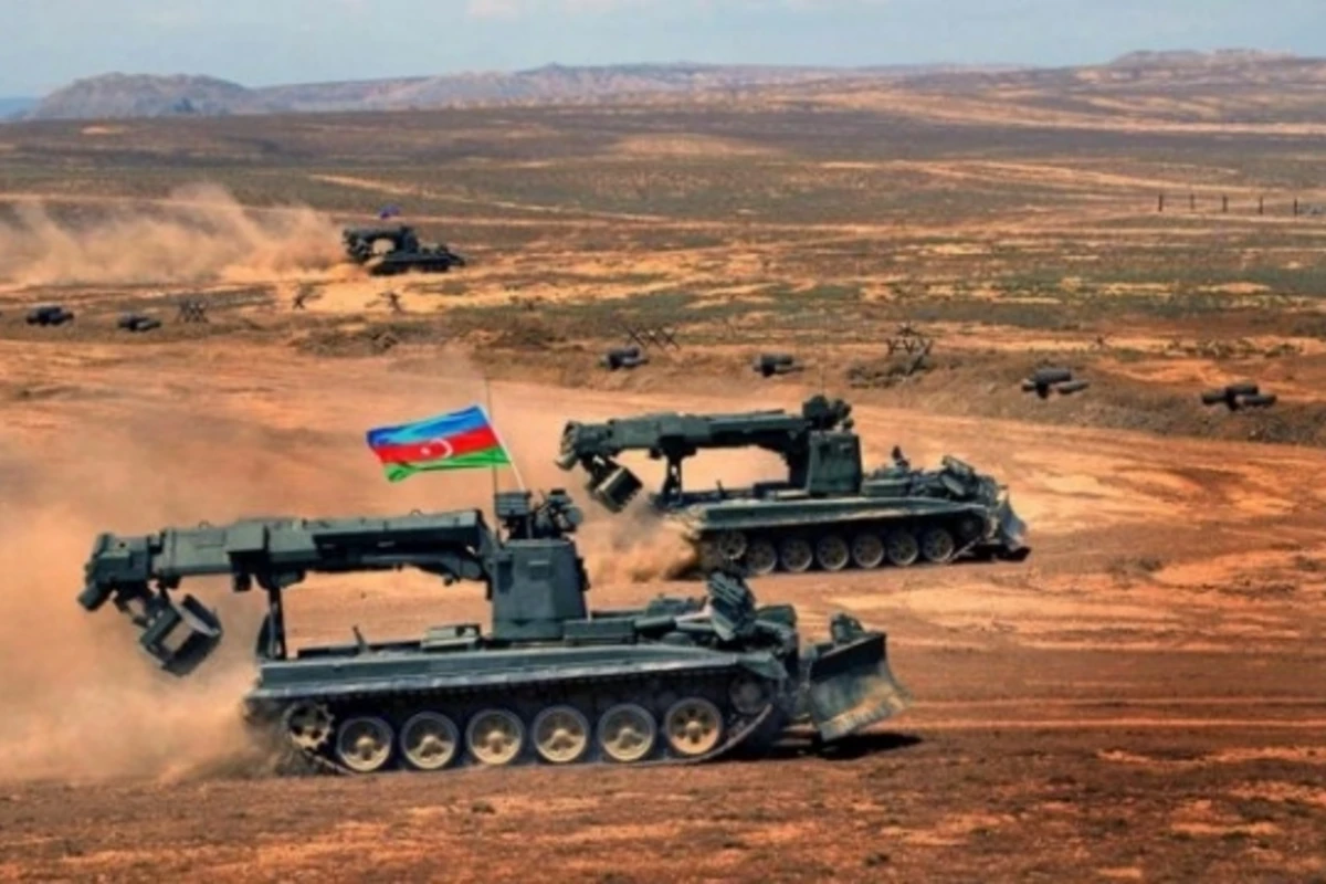 Российский телеканал: Азербайджанская армия — самая богатая в регионе (фото)