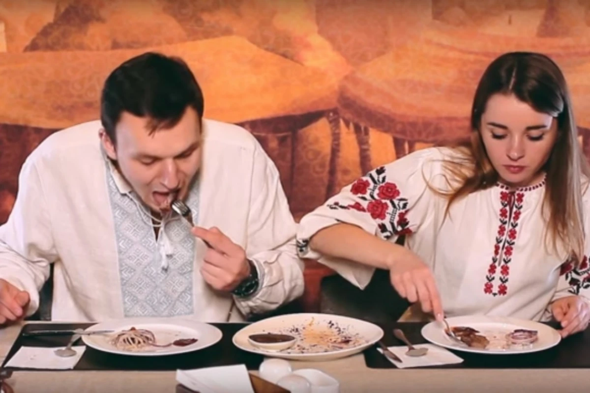 Украинцы: В приготовлении мяса с азербайджанцами невозможно состязаться (видео)