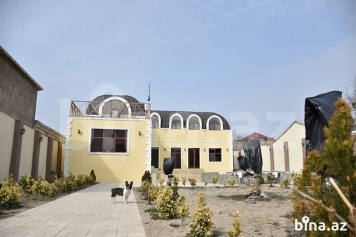 Məşhur Azərbaycan idmançısı villasını satır - 205 min AZN (FOTO)