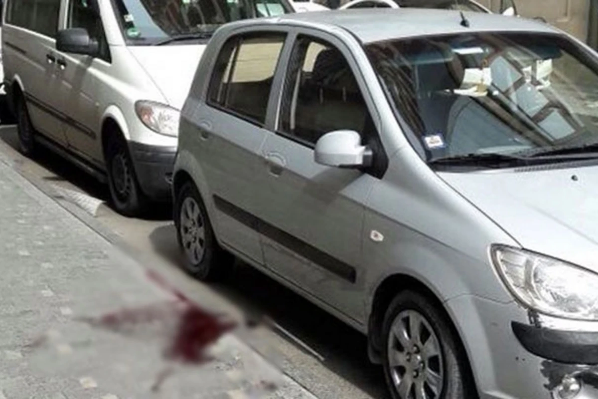 Bakıda intihar: qadın özünü binadan atdı (FOTO) Bakıda intihar: qadın özünü binadan atdı (FOTO)