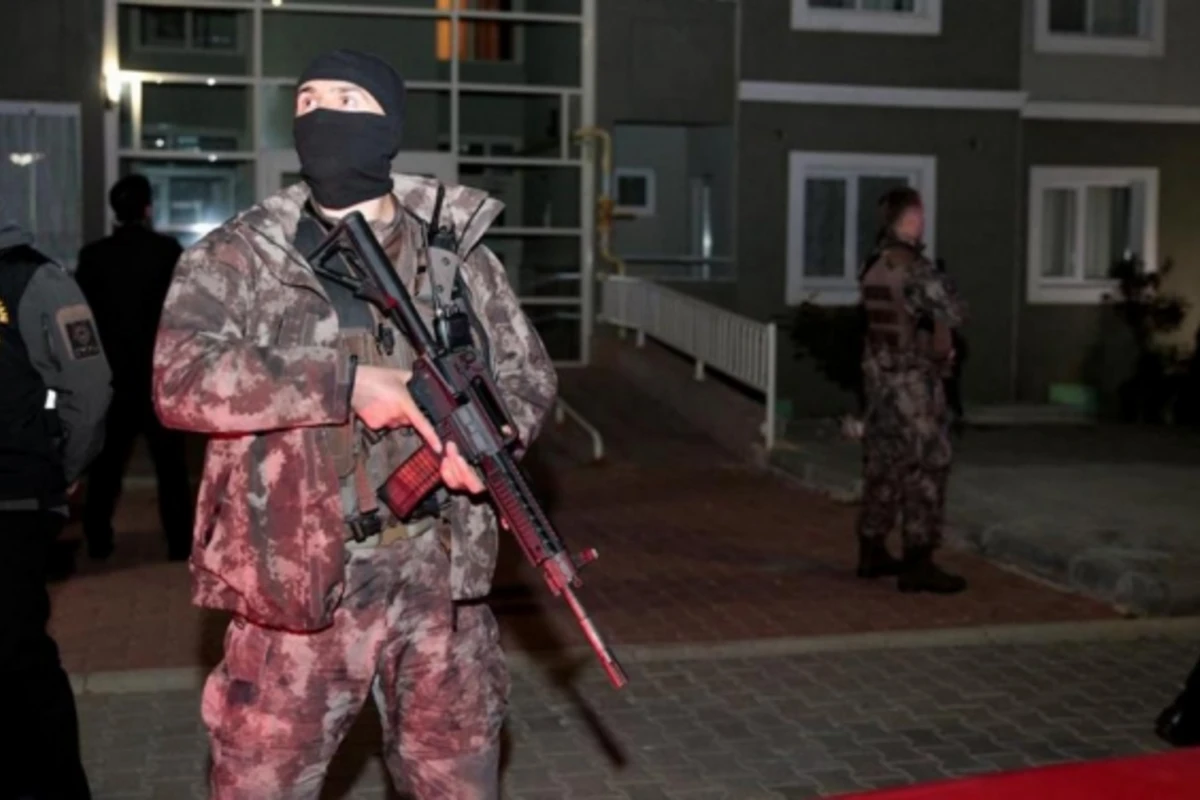 İŞİD-in Ankarada terror cəhdi: Azərbaycan vətəndaşı yaxalandı İŞİD-in Ankarada terror cəhdi: Azərbaycan vətəndaşı yaxalandı