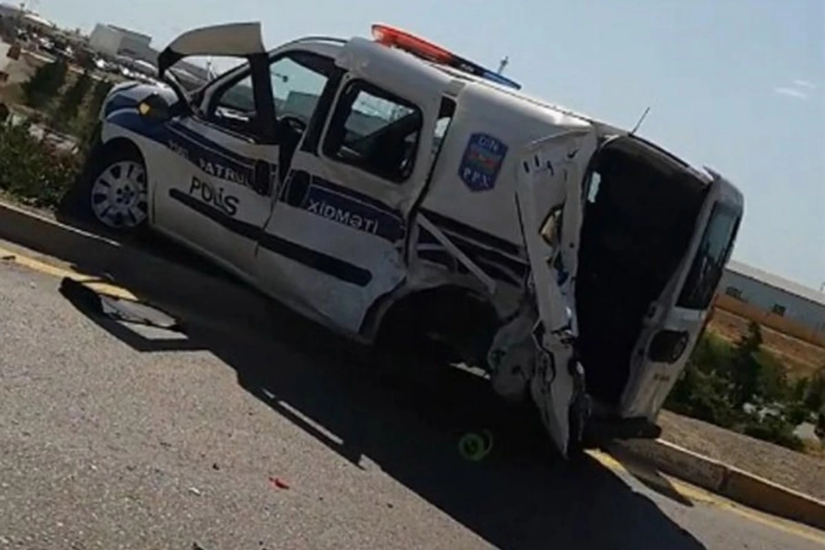 Bakıda Porsche ilə toqquşma zamanı ölən polis vəzifəli şəxsin oğlu çıxdı Bakıda Porsche ilə toqquşma zamanı ölən polis vəzifəli şəxsin oğlu çıxdı