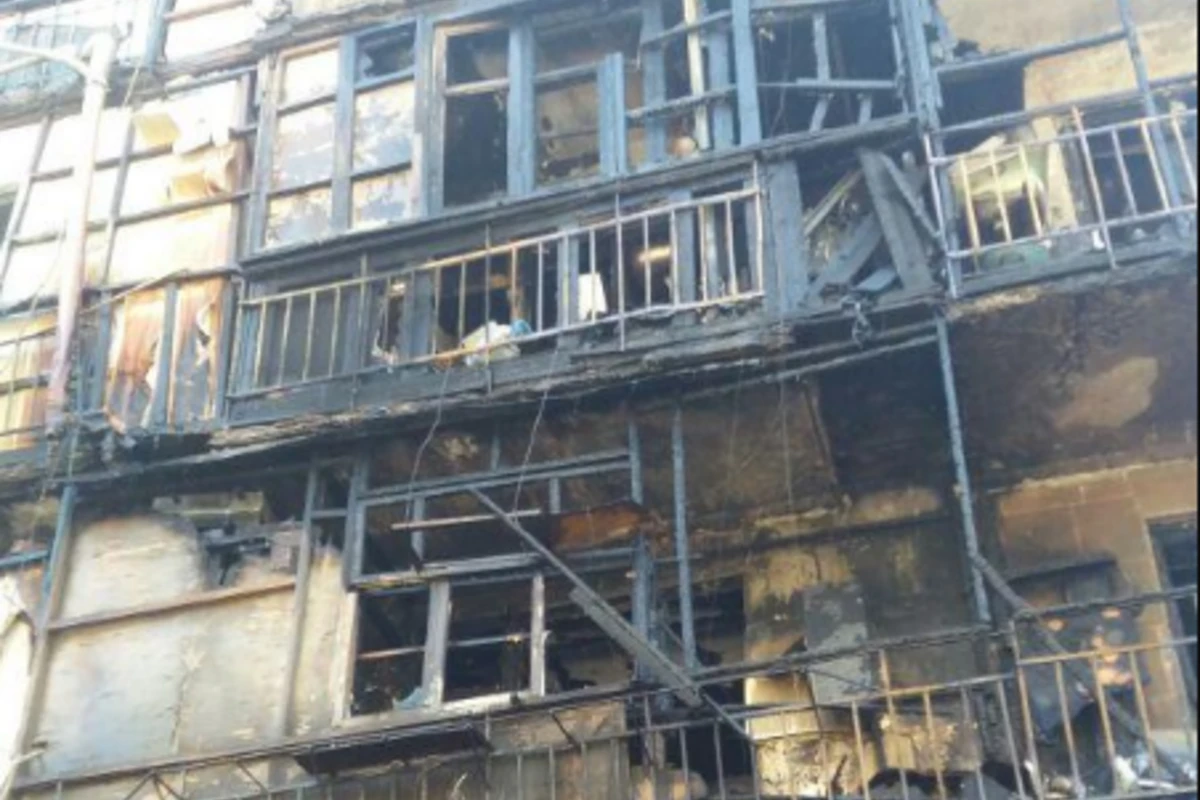 Пострадавшие от пожара в Ясамале будут обеспечены временным жильем (фото)