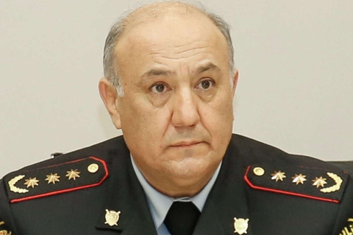 Vaqif Əsədovdan paytaxtda qüvvəyə minməyən işarələrlə bağlı sürücülərə müraciət