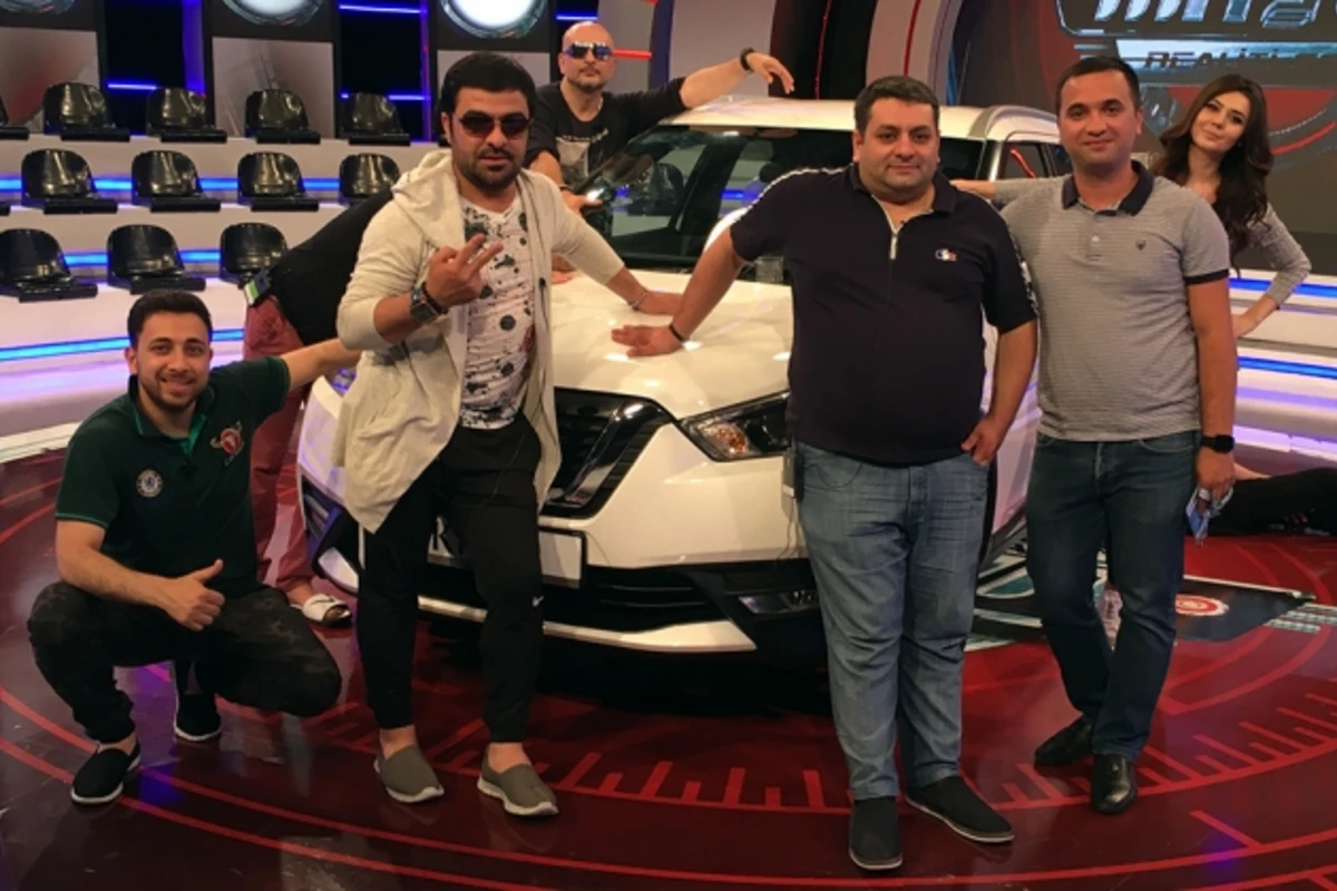 Maşın şounun iştirakçıları çıxan yarışmaçılara səsləndi: Dalımızca danışmayın Maşın şounun iştirakçıları çıxan yarışmaçılara səsləndi: Dalımızca danışmayın