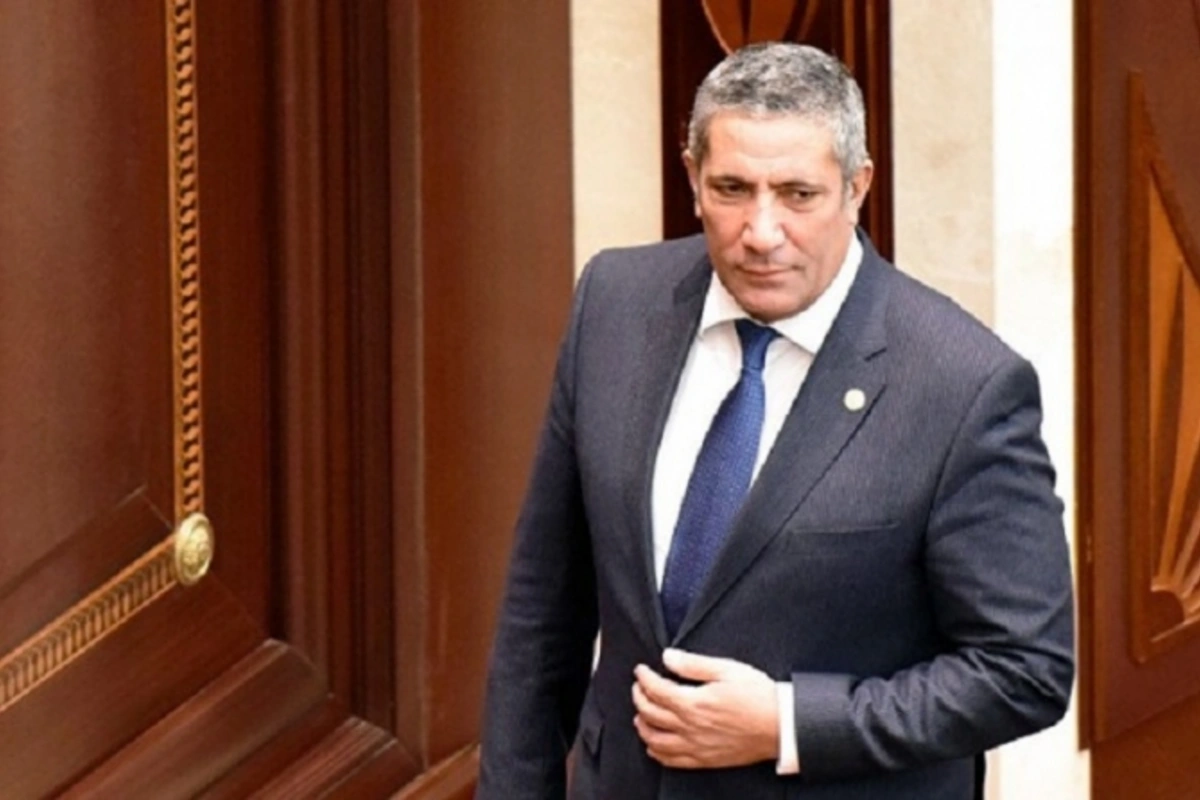 “Bunun arxasında arvadı, anası erməni olan məmurlar dayanır” – Siyavuş Novruzovdan ŞOK MÜSAHİBƏ
