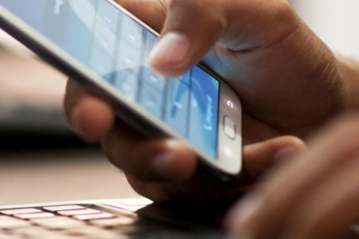 Kreditlə telefon alanlara pis xəbər Kreditlə telefon alanlara pis xəbər