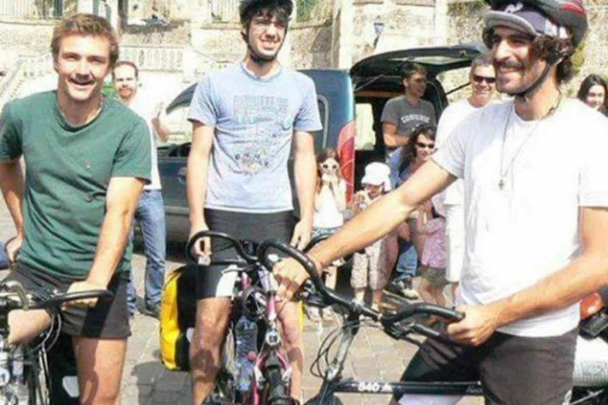 Dünyanı gəzsə də, Bakıda velosipedini oğurladılar - Turisti şoka salan hadisə - (FOTO)