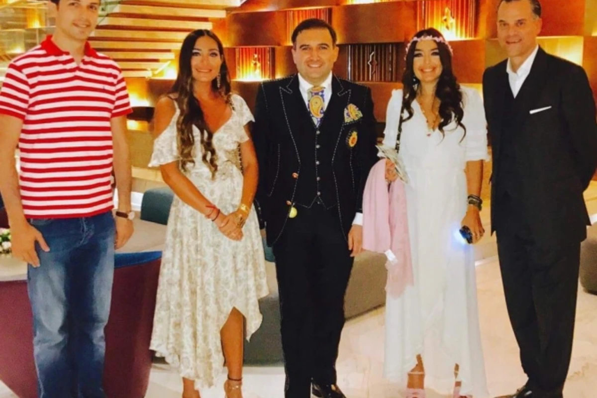 Hacı Nuran prezident ailəsi ilə fotolarını paylaşdı - FOTO Hacı Nuran prezident ailəsi ilə fotolarını paylaşdı - FOTO