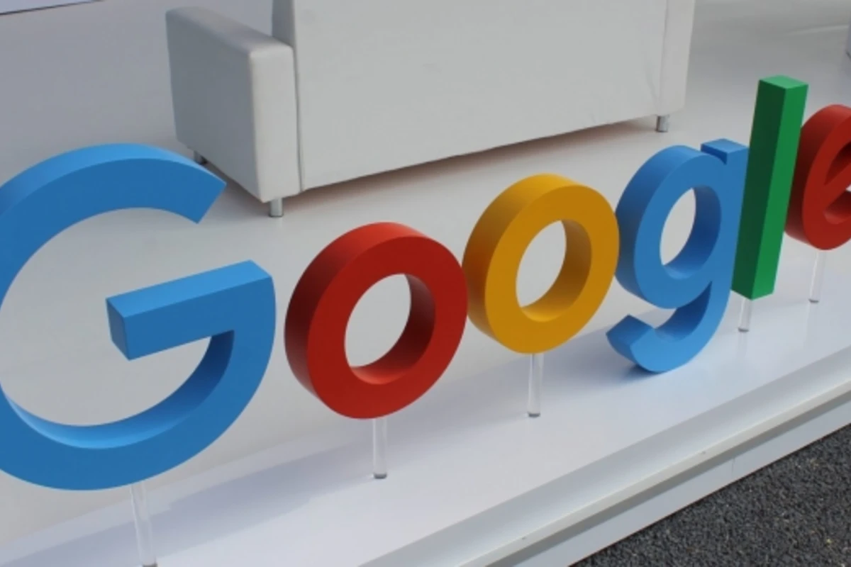 Google оштрафовали на 2.7 млрд. долларов Google оштрафовали на 2.7 млрд. долларов