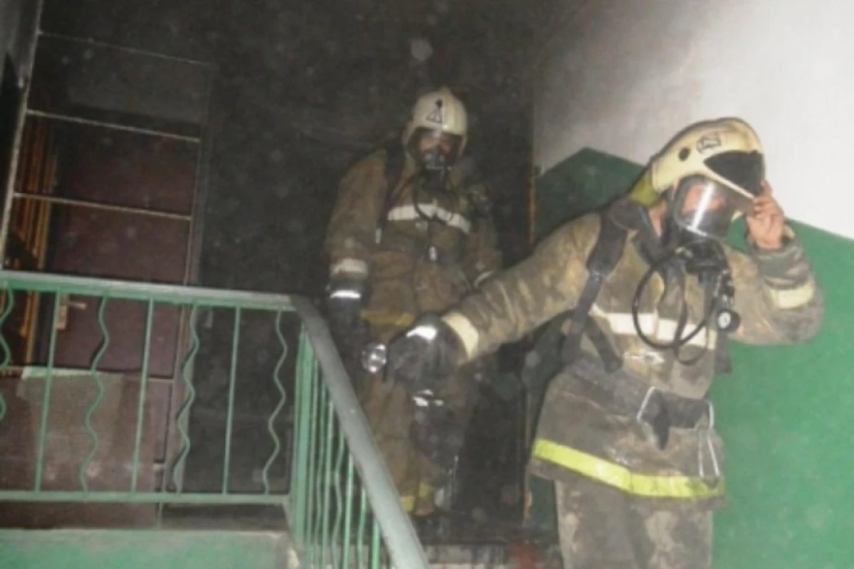 Пожар в Баку: эвакуированы жильцы