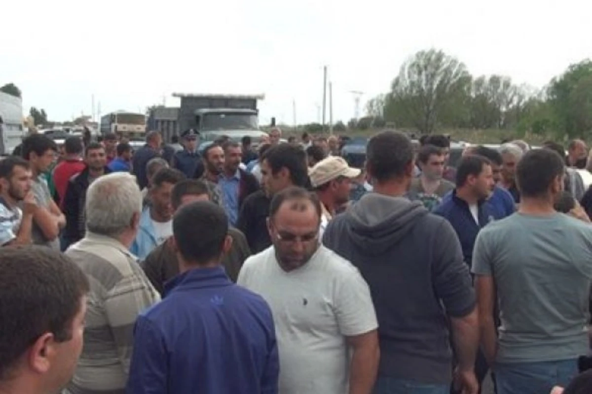 Ermənilər Qarabağa gedən yolu bağladılar