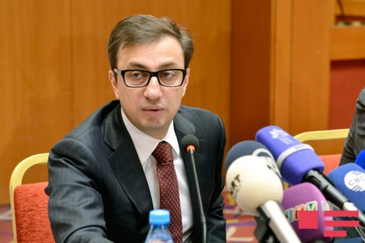 Зарплата Руфата Асланлы – 65 тысяч манатов в месяц БОЛЬШЕ, ЧЕМ ПРЕЗИДЕНТ