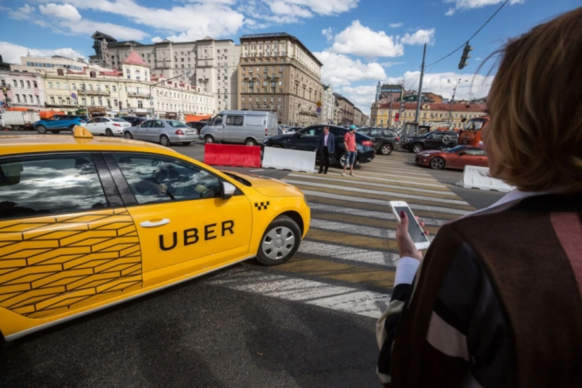 Uber и Яндекс.Такси объединяют бизнес в Азербайджане