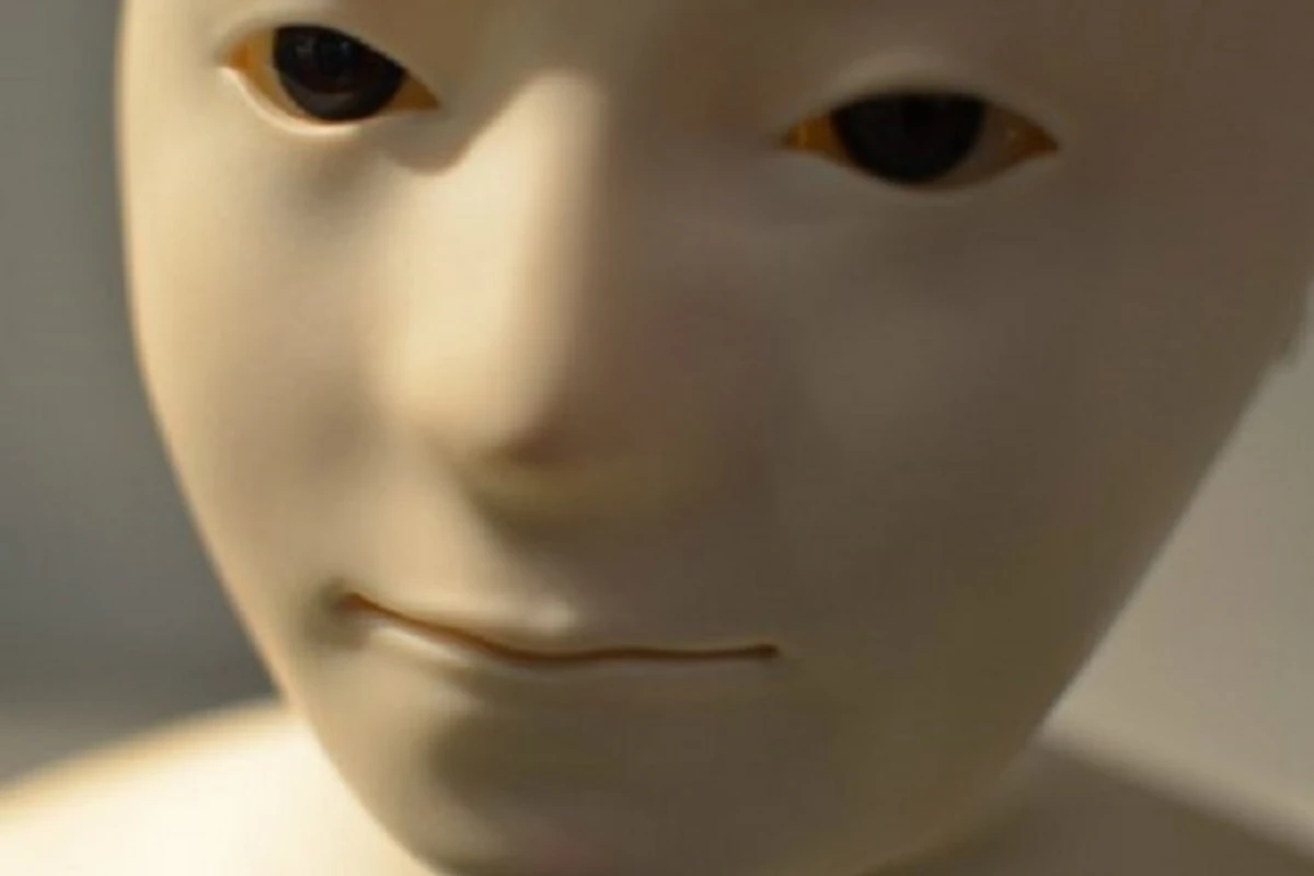 Bu da oldu: mühafizəçi robot “intihar etdi”