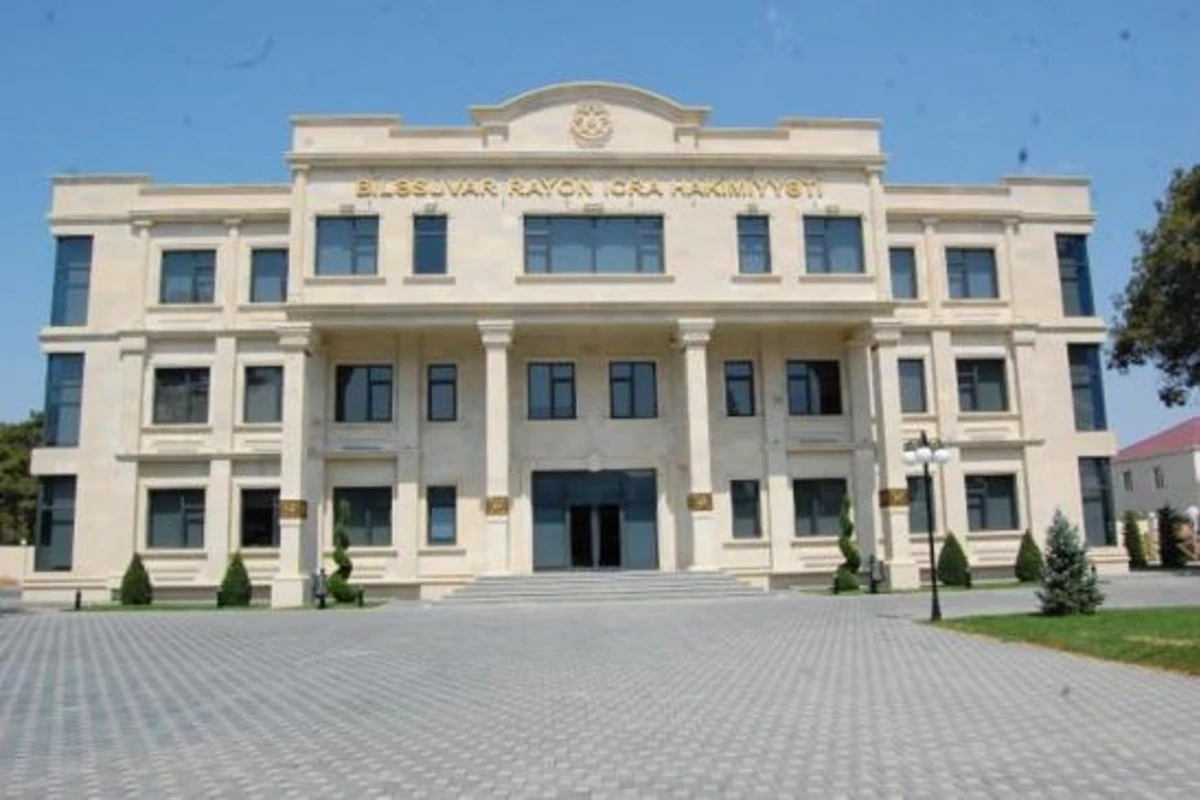 Azərbaycanda yüksək vəzifəli məmur İŞDƏN ÇIXARILDI (FOTO) Azərbaycanda yüksək vəzifəli məmur İŞDƏN ÇIXARILDI (FOTO)