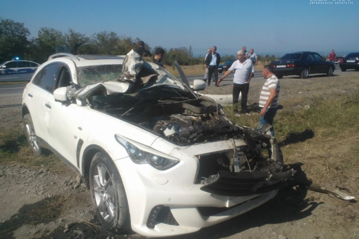 В Баку арестовали водителя дорогого авто, сбившего трех женщин и сбежавшего с места ДТП