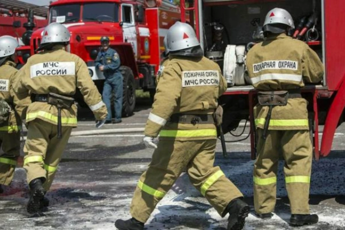 В центре Москвы загорелся торговый центр, эвакуированы 120 человек