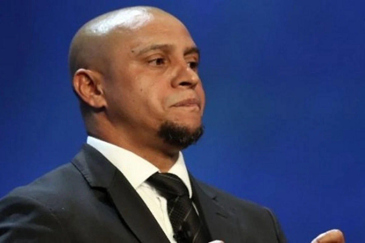 Roberto Karlos həbs olundu Roberto Karlos həbs olundu