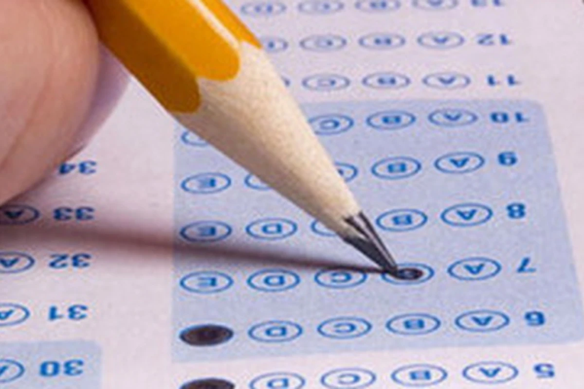 Təhsil Nazirliyi Azərbaycanda test imtahanlarının ləğv ediləcəyi barədə məlumatlara münasibət bildirib Təhsil Nazirliyi Azərbaycanda test imtahanlarının ləğv ediləcəyi barədə məlumatlara münasibət bildirib