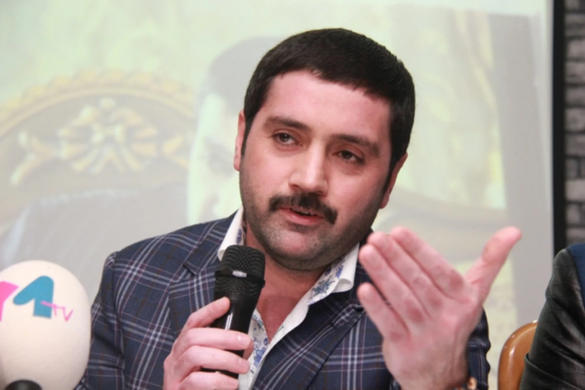 В доме торжеств Неолит из-за певца Иззата Багирова возникла драка (фото)