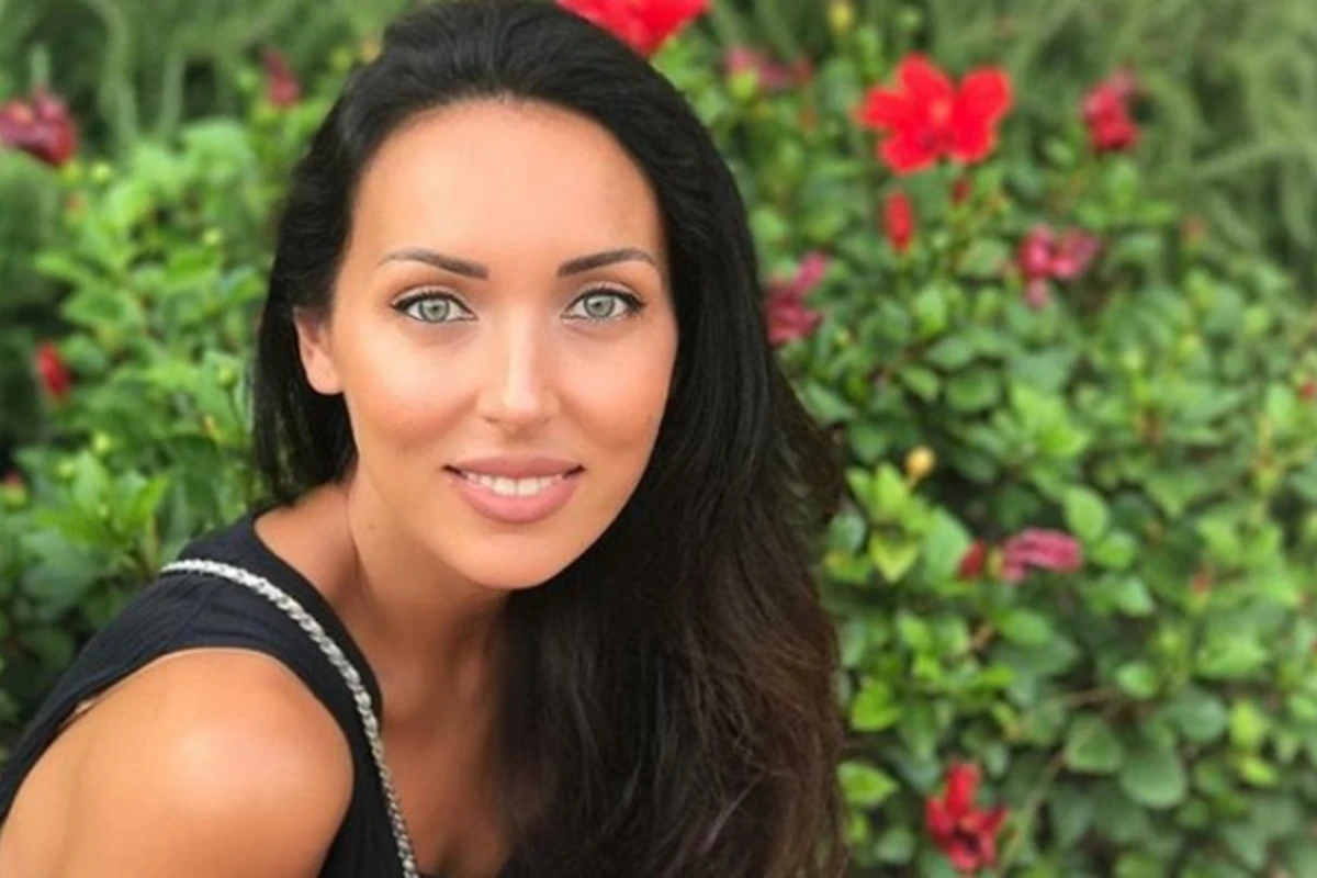 Алсу рассказала, почему не показывает сына Рафаэля