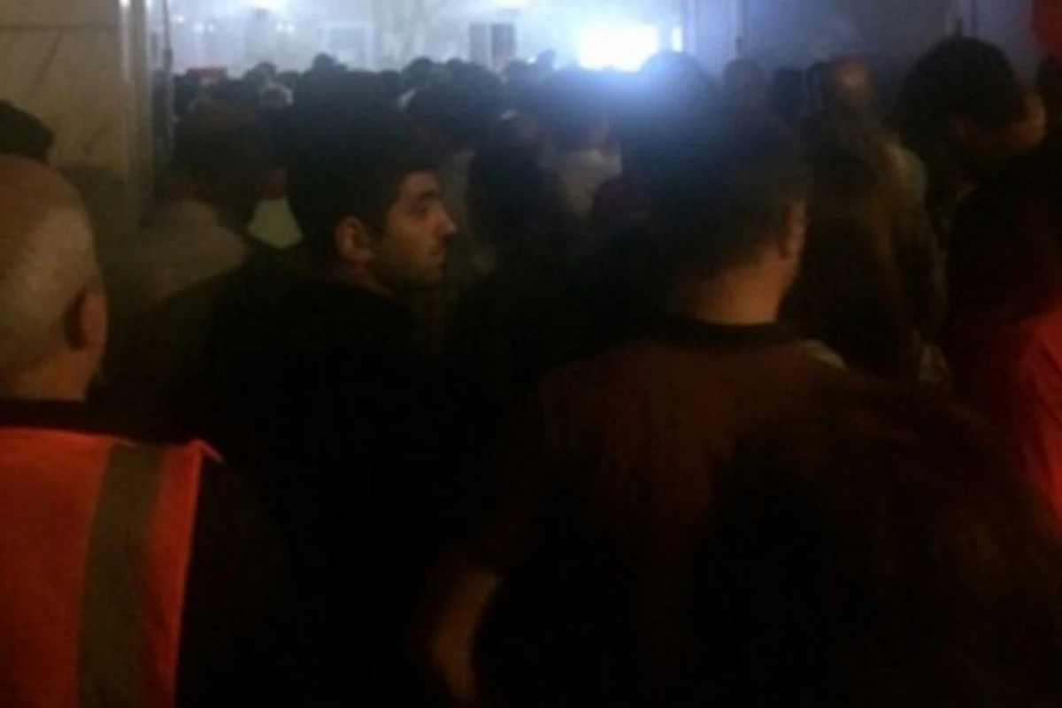 Bakıda metroda izdiham - FOTO