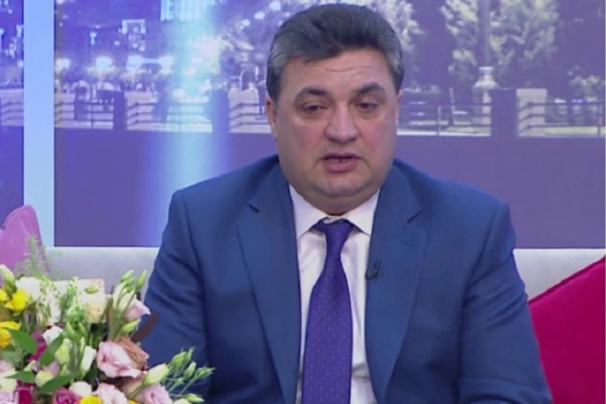 Yazıçılar Birliyindən Namiq Məna ilə bağlı açıqlama - Mənasız adamlar...