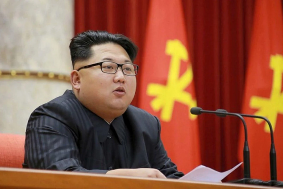 Kim Çen futbolçunu ağlatdı Kim Çen futbolçunu ağlatdı